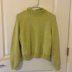 beautiful apple green sweater, size M, H&M divided, never worn.